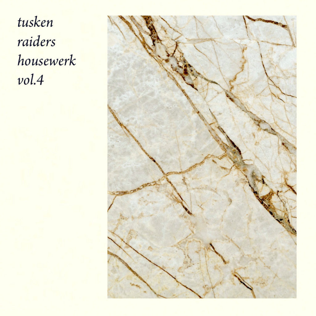 Musique Journal -   Les cinq tubes de l’été 2021 enfin démasqués !