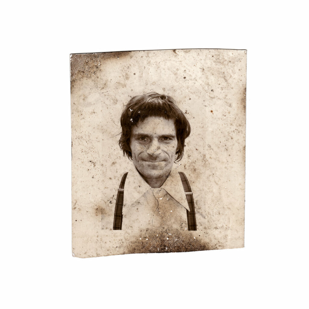 Musique Journal -   Au dictaphone ou au téléphone, Jean-Marie Massou et Voice Actor mettent la voix au cœur de leur musique