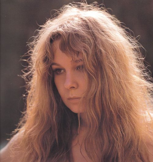 Musique Journal - Sandy Denny, la mélancolie et son remède (mais dans une posologie pas vraiment homéopathique)