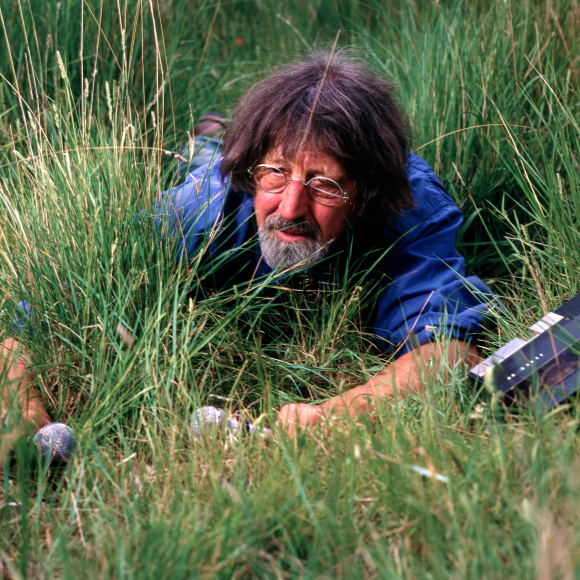 Musique Journal - Knud Viktor a offert à sa voisine enceinte une mixtape de grossesse (depuis uploadée sur YouTube par le fils de celle-ci)