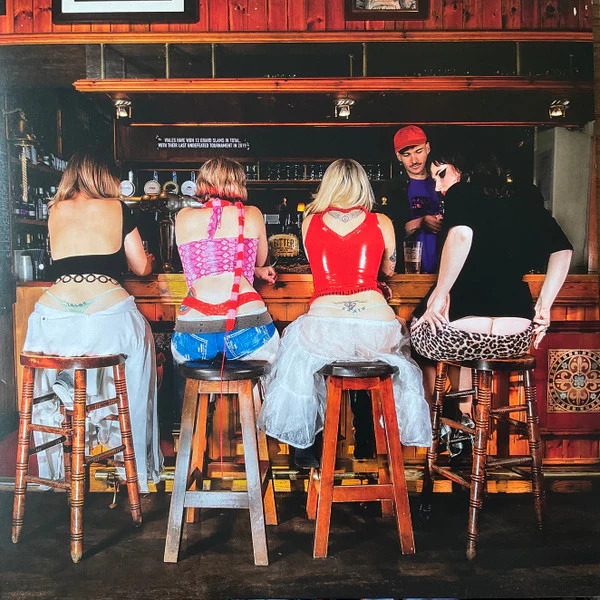 Musique Journal -   Exploser le genre : le nouveau punk féministe anglais est cathartique